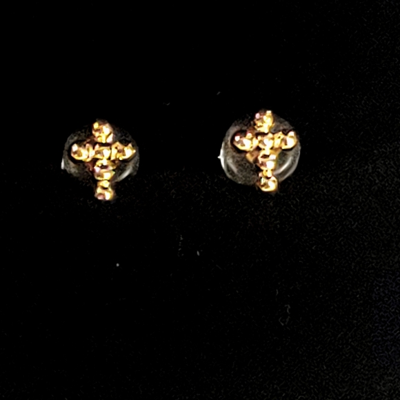 SOLD Bony Levy NEW 14k gold cross stud earrings - Picture 4 of 5